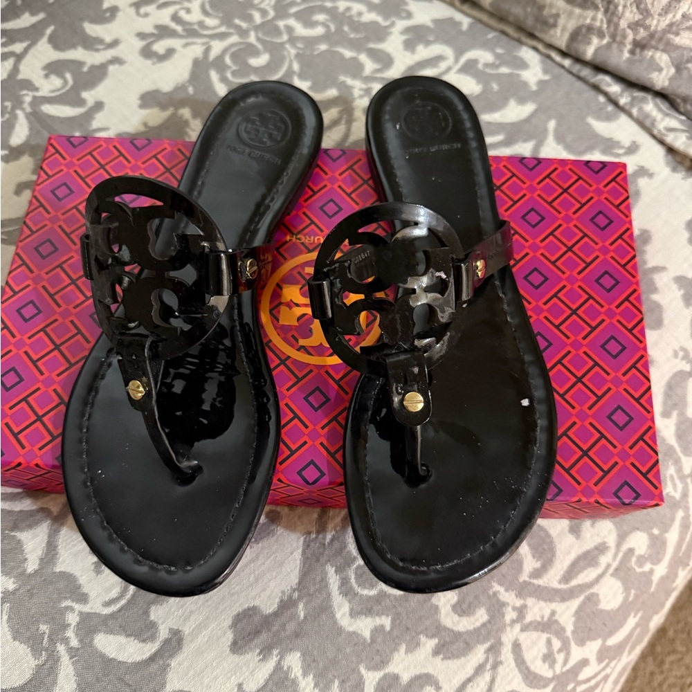 Tory Burch Black Patent Logo Thong Sandals
